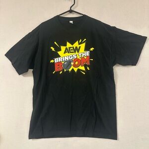 AEW Brings the Boom Graphic Tee Mens XL New